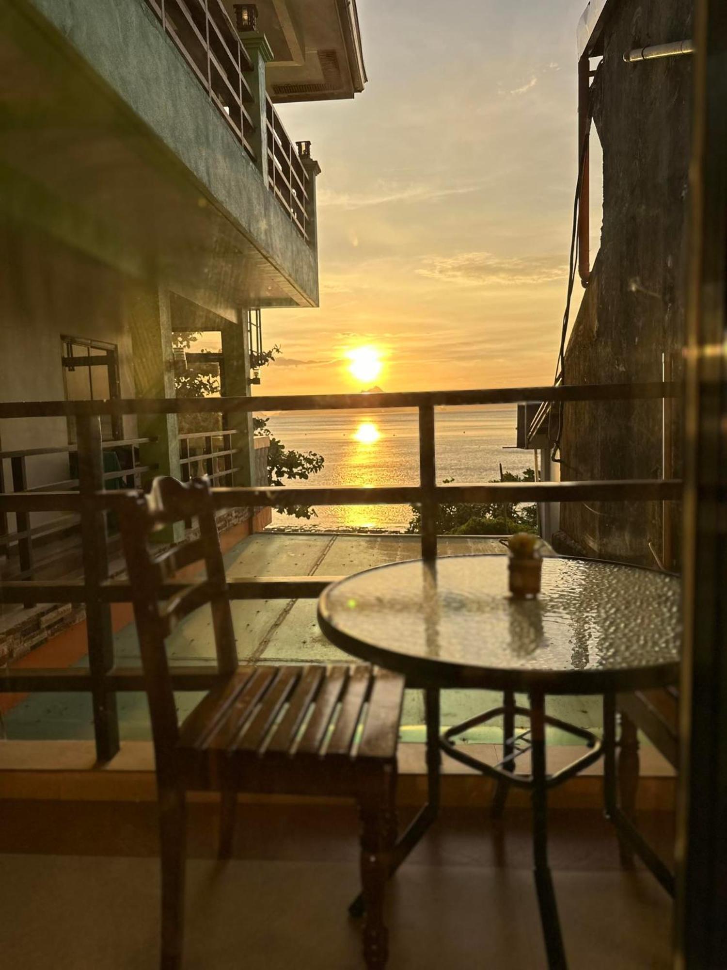 Desert Rose Beach Hotel Эль-Нидо Экстерьер фото