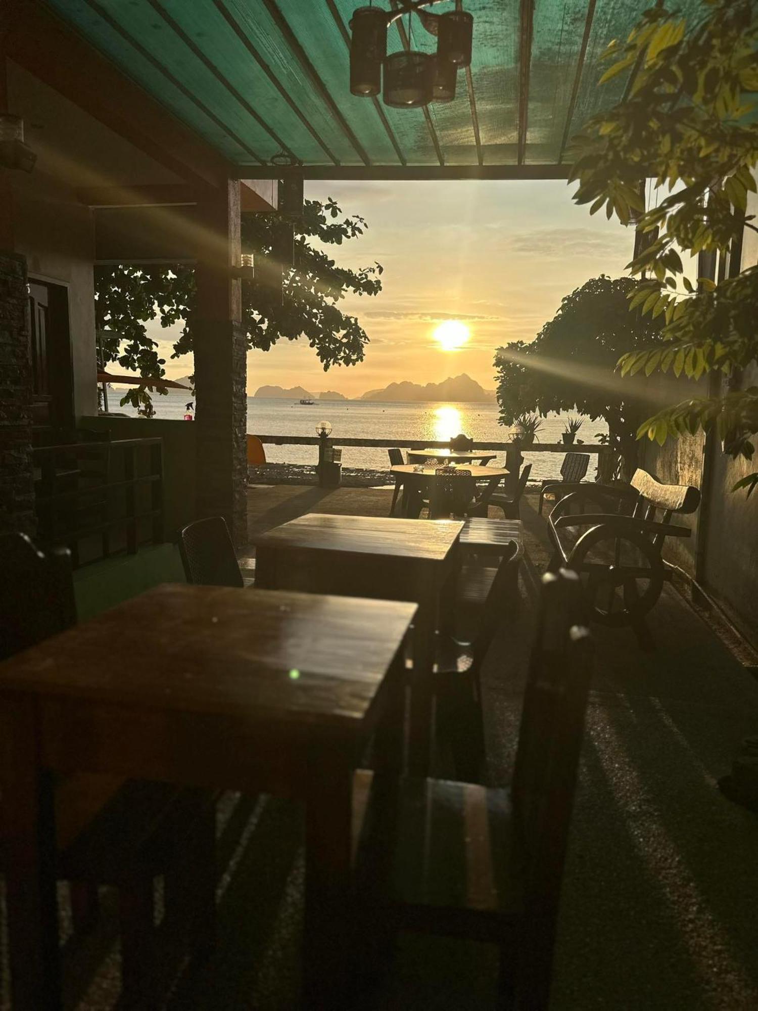 Desert Rose Beach Hotel Эль-Нидо Экстерьер фото